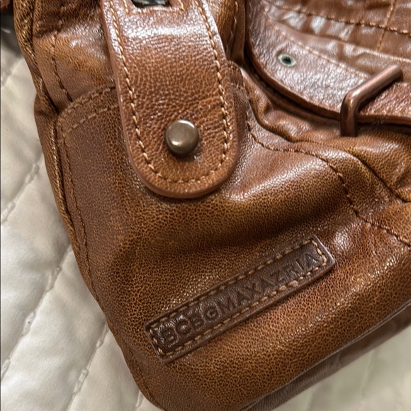 BCBC Elegant Women’s Brown Leather Bag - Picture 4 of 14